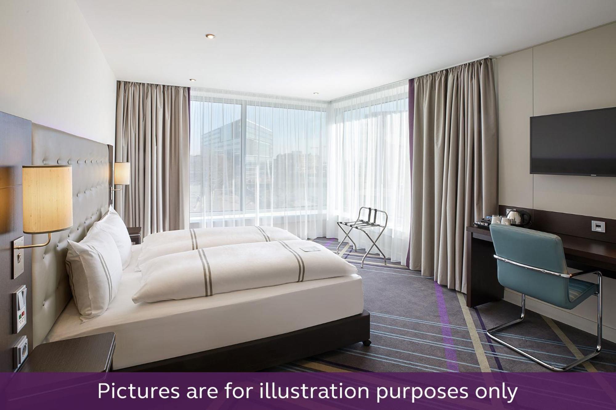 Premier Inn Muenchen City Schwabing Екстер'єр фото