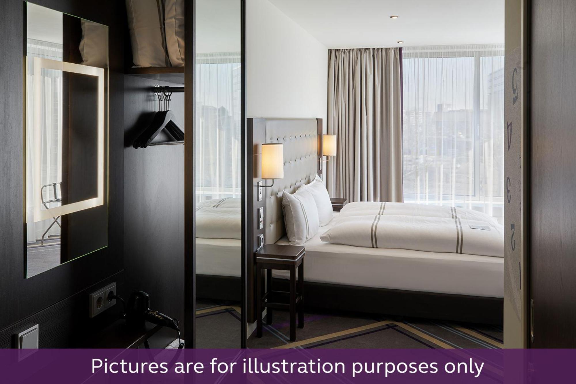 Premier Inn Muenchen City Schwabing Екстер'єр фото
